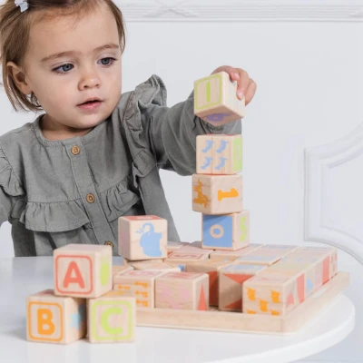 Klocki drewniane edukacyjne ABC 30 elementów Le Toy Van