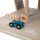 Small Foot Drewniany Garaż i Parking Wielopoziomowy Rallye dla Dzieci 3+ | Nowoczesny Garaż z Windą, Myjnią i Lądowiskiem, Zawiera 2 Autka, Wspiera Motorykę i Kreatywność, Kompatybilny z Resorakami, Idealny Prezent dla Małego Fana Motoryzacji.