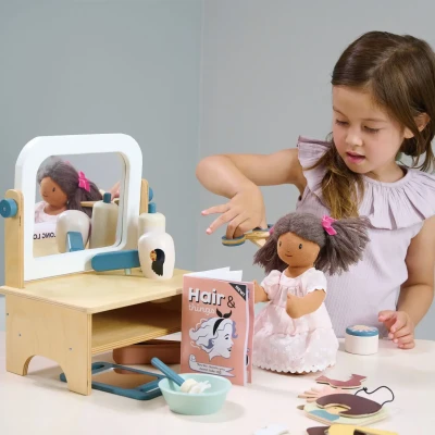 Drewniana Toaletka i Salon Fryzjerski z Akcesoriami Tender Leaf Toys 3+