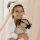 Miękka Szmaciana Laleczka Księżniczka Evi Little Dutch 35 cm | Przytulanka Sensoryczna z Materiału dla Dzieci 12m+, Lalka Szmacianka z Koroną i Sukienką, Wspiera Rozwój Empatii, Idealny Prezent na Roczek dla Dziewczynki.