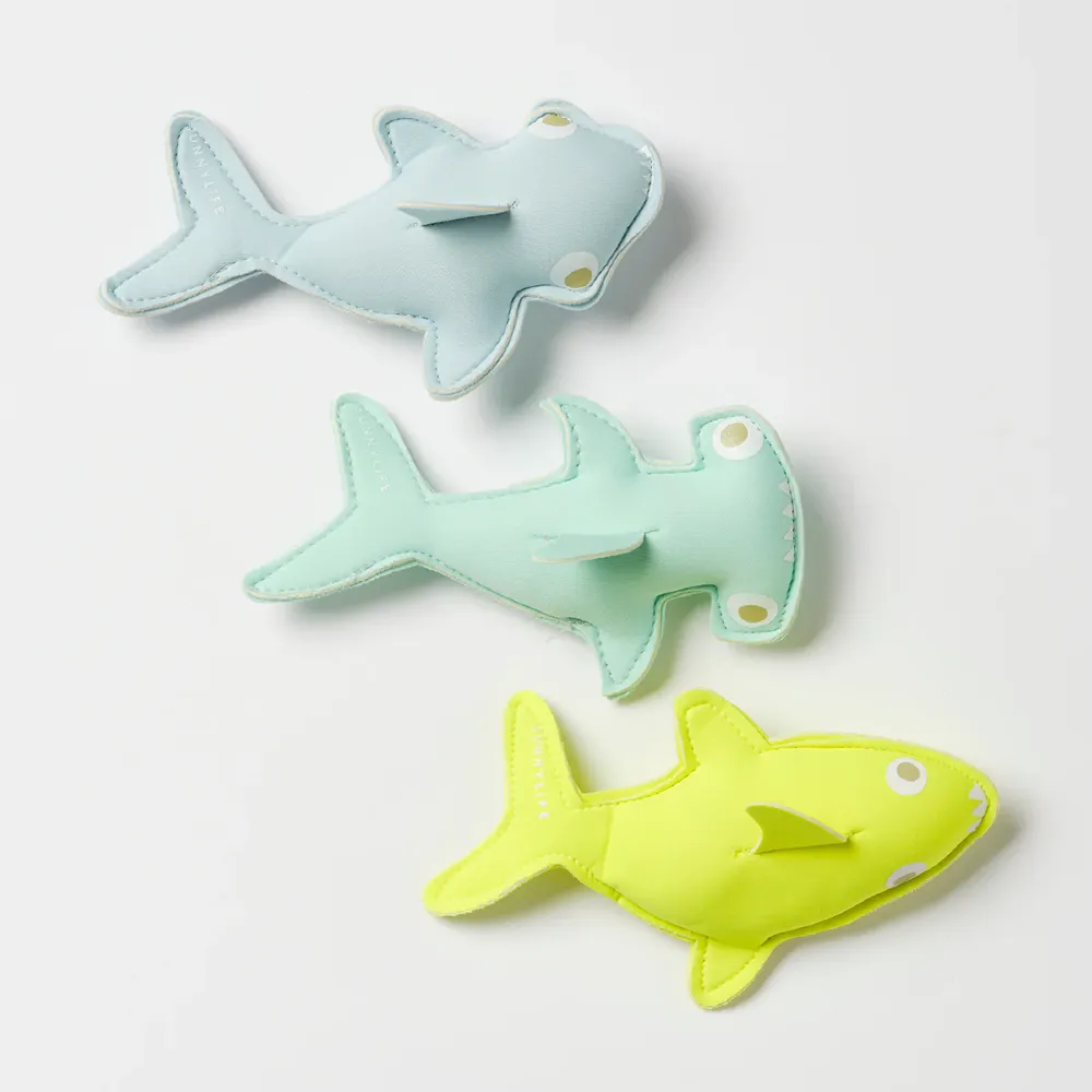 Sunnylife: Zabawki neoprenowe do nauki nurkowania Rekiny Dive Buddies – zestaw 3 szt.