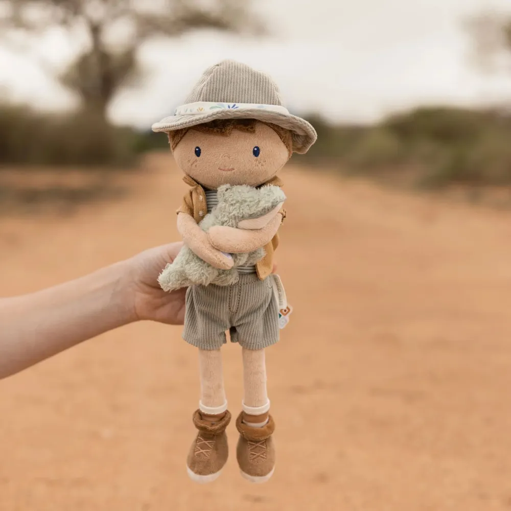 Przytulanka Laleczka Jim Safari Friends GRS Little Dutch | Miękka Lalka Szmacianka dla Dzieci 1+ z Małym Krokodylem, Przytulanka z Certyfikatem GRS do Spania i Zabawy, Rozwija Wyobraźnię i Empatię, Wysokość 35 cm.