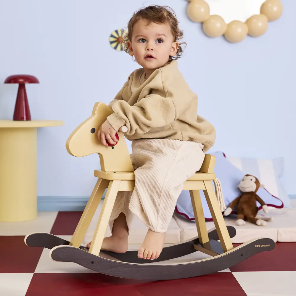 Konik na Biegunach Klasyczny Drewniany Kid's Concept zabawka dla rocznego dziecka
