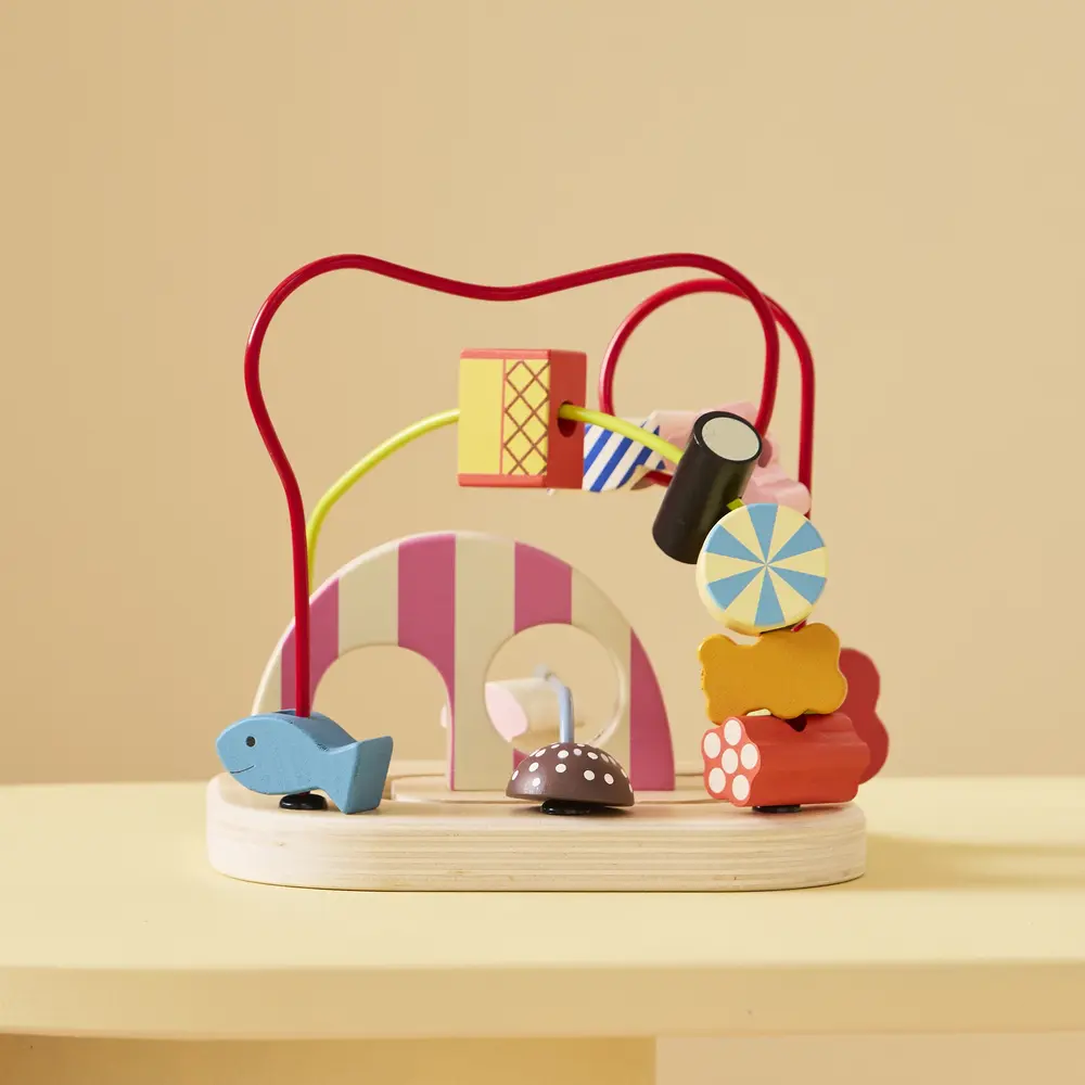 Kid’s Concept Edukacyjna pętla sensoryczna Swedish Candy – labirynt 12m+