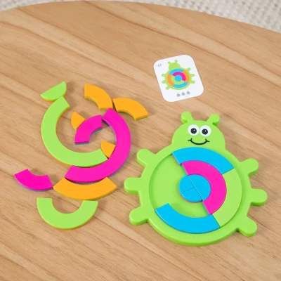 Fat Brain Toys Układanka Edukacyjna Łamigłówka Żuczek Bugzzle 40 Zadań 3+