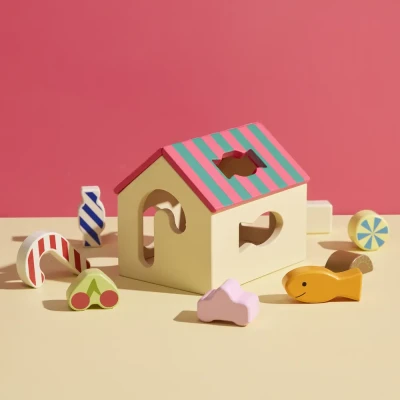Kids Concept drewniany sorter House Swedish Candy