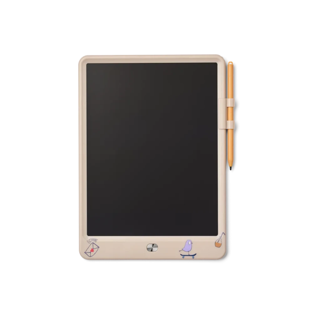 Liewood Zora Magic Drawing Board 10 cali Tamtam / Sandy to lekka i kompaktowa tablica LCD do rysowania, która pozwala wielokrotnie tworzyć nowe obrazki bez używania papieru.