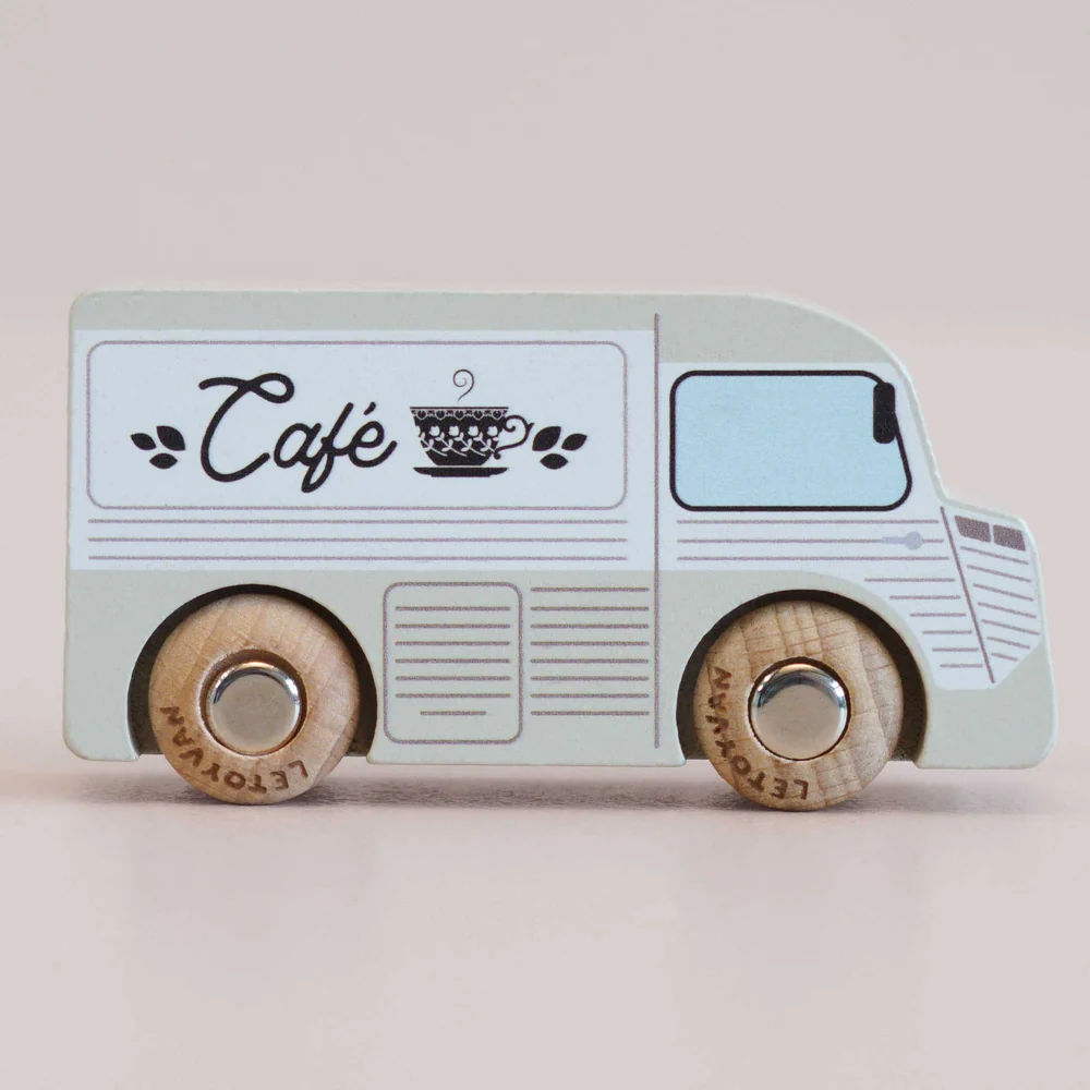 GT65-Coco-Classic-Car-Collection-Le-Toy-Van