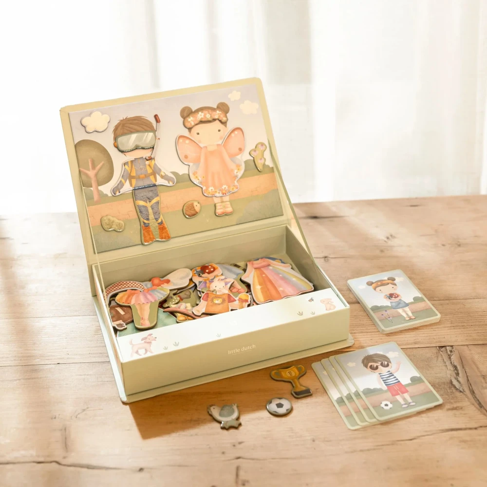 0036564_magnetic-play-board-dress-up-jim-rosa-ld4784-1-shopify-square.webp