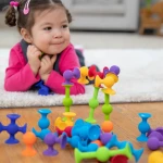 Fat Brain Toys klocki konstrukcyjne sensoryczne przyssawki Squigz 22 elementy