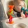 Zabawka sensoryczna dla niemowlaka 6m+ Fat Brain Toys Bobo – gryzak, grzechotka i przyssawka, prezent na baby shower lub wyprawkę, rozwój zmysłów i ukojenie przy ząbkowaniu