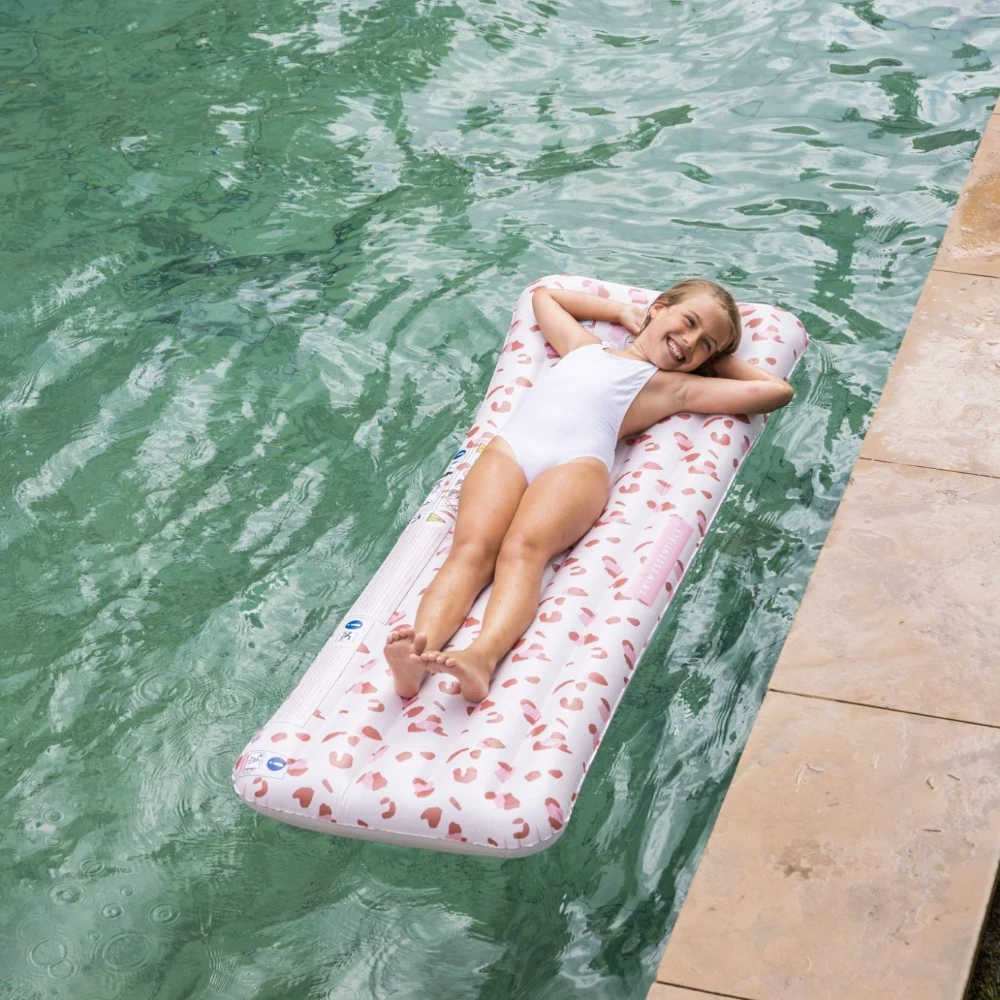Dmuchany Materac do Pływania Swim Essentials Old Pink Leopard 177 cm | Luksusowy Materac Basenowy i Plażowy w Różową Panterkę dla Dzieci od 6 Roku Życia (6+) i Dorosłych do 80 kg, Wytrzymałe i Odporne na UV Łóżko Wodne z PVC.