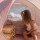 Różowy namiot plażowy Little Dutch Pink Ocean Dreams z filtrem UV40. Przenośny namiot przeciwsłoneczny (0+) dla dziewczynki na plażę i do ogrodu. Chroni niemowlęta przed słońcem i wiatrem, zapewniając bezpieczny cień.