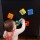 Innowacyjna Modułowa Tablica Manipulacyjna Fat Brain Toys PlayTab | Magnetyczna Tablica Sensoryczna dla Dzieci 12m+, Drewniana Baza i 6 Wymiennych Modułów Aktywności bez BPA, Wspiera Motorykę Małą i Rozwój Logicznego Myślenia, Prezent na Roczek.