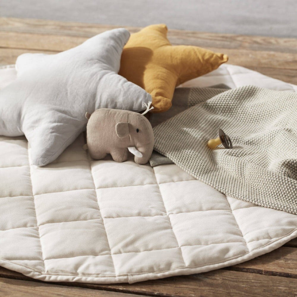 Kids Concept okrągła pikowana mata do zabawy dla niemowląt white