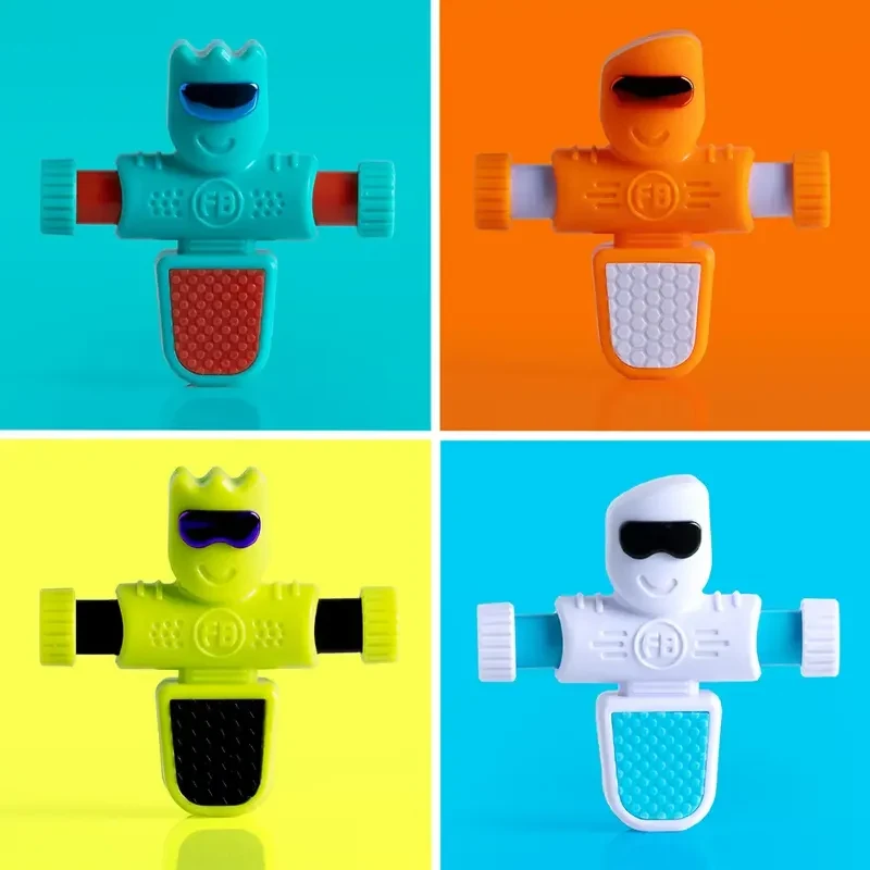 Kieszonkowe Piłkarzyki Fat Brain Toys Foosbots | Mini Gra Zręcznościowa i Fidget Antystresowy dla Dzieci 6+, Figurka Piłkarzyka z Piłką w Zestawie dla 1 Gracza, Wspiera Refleks i Rozwój Motoryki, Zabawka Podróżna.