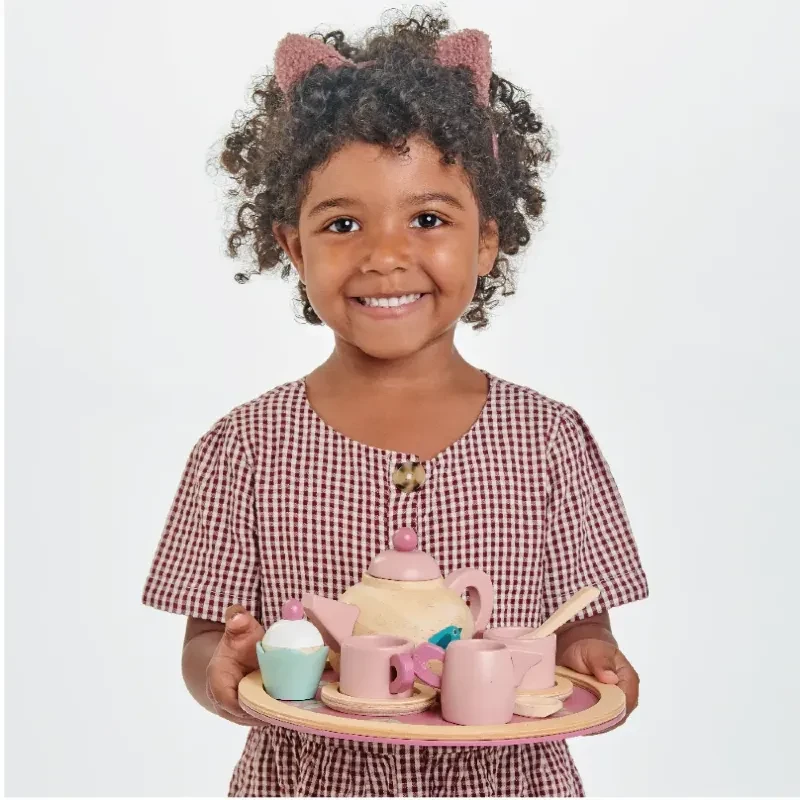 Drewniany Serwis do Herbaty Tender Leaf Toys Birdie Tea Set | Zestaw Kawowy z Czajniczkiem i Tacą dla Dzieci, Naczynia Kuchnia Drewniana, Zabawka w Odgrywanie Ról, Prezent dla Dziewczynki, dla 3-latki i 4-latki.
