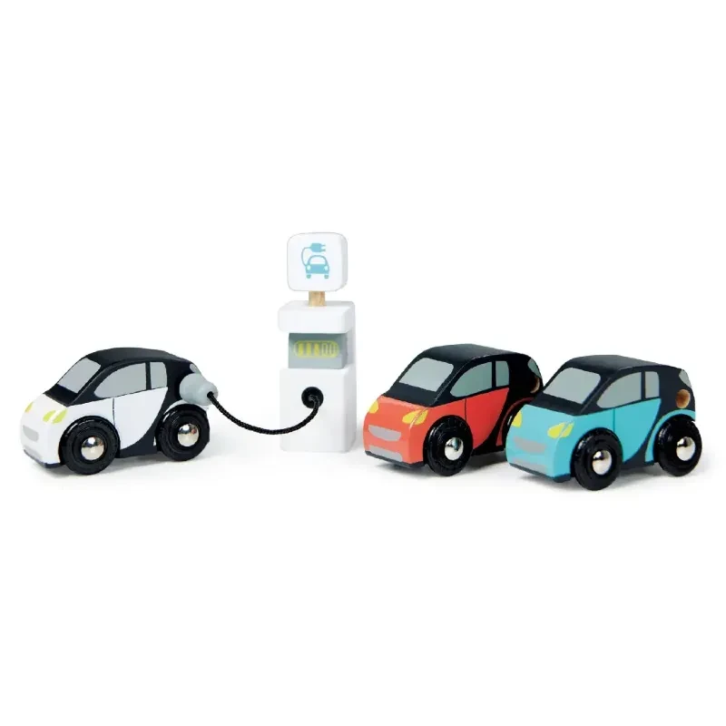 Zestaw 3 drewnianych samochodów elektrycznych