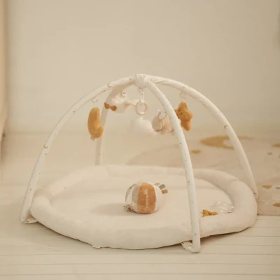 Little Dutch mata edukacyjna z pałąkiem dla niemowlaka Newborn Naturals