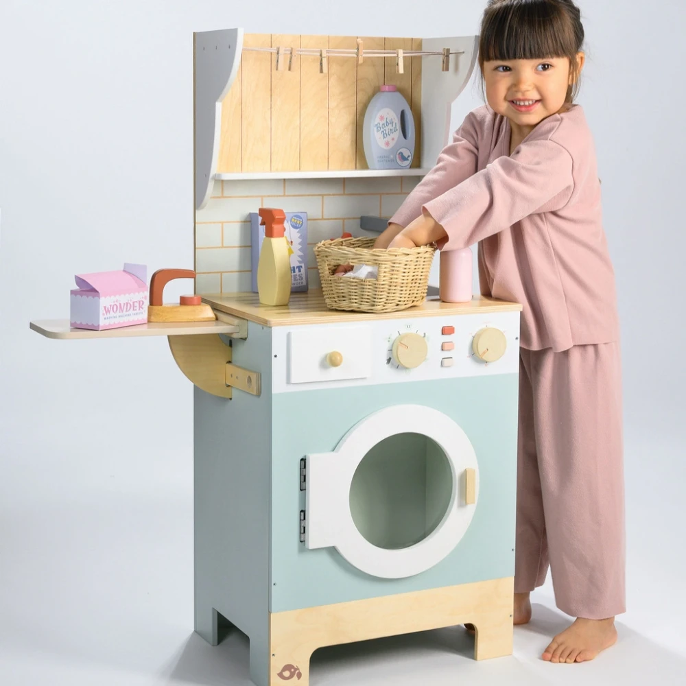 Tender Leaf Toys drewniana pralnia z kuchnią i akcesoriami