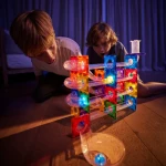 Cleverclixx kulodrom z klocków magnetycznych Ball Run Dazzling Lights Intense 100 elementów