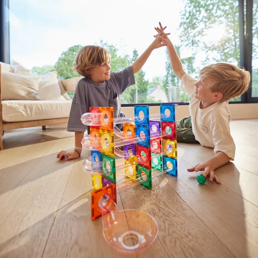 Cleverclixx świecący kulodrom z klocków magnetycznych Ball Run Dazzling Lights Pack Intense 100 elementów