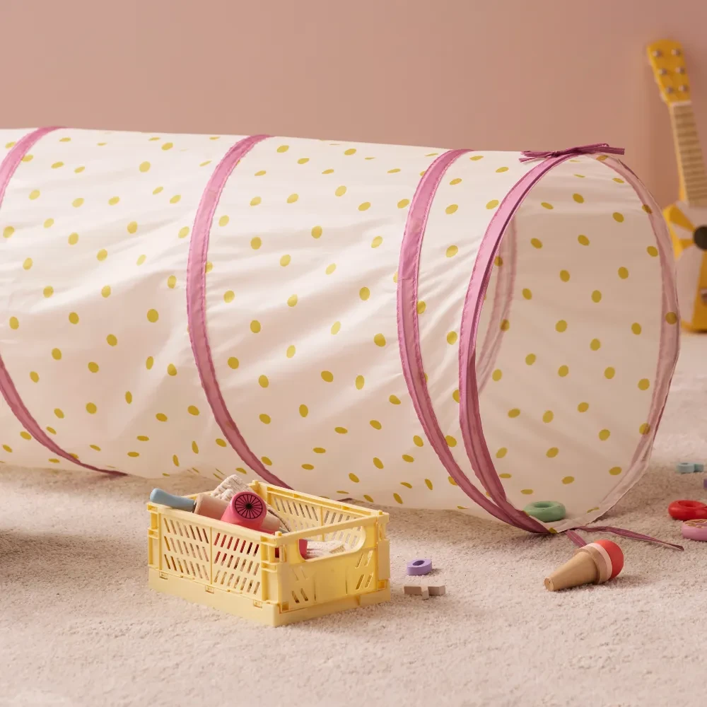 1001052 Tunnel dot pink E_1 SS26.webp