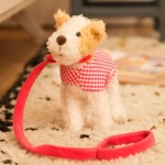 Egmont Toys Piesek Eliot ze Smyczą i Ubrankiem