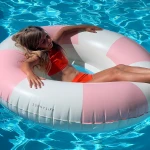 Sunnylife Koło do pływania z siatką Luxe Tube Pool Ring My Heart