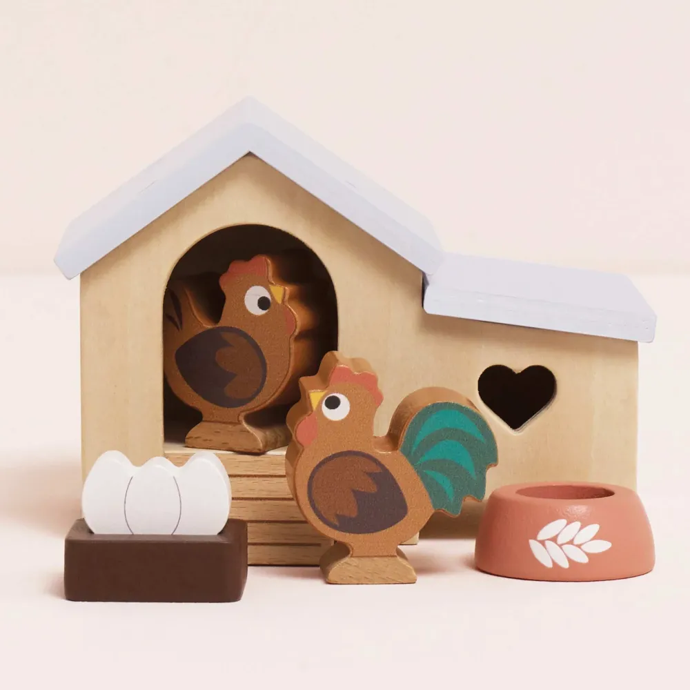 ME1202-Chicken-Coop-Poulailler-Pet-Set-Doll-House-Farm-Eco-Wooden-Toy-solid-background_4.webp