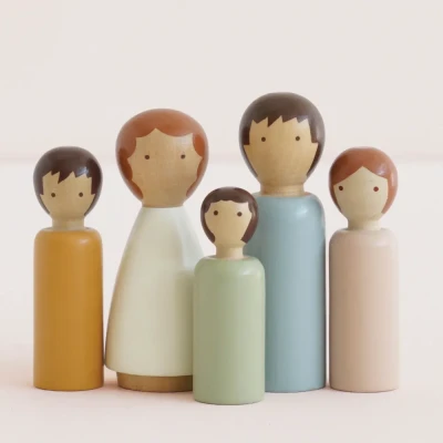 Le Toy Van drewniana rodzina lalek do domku – figurki 5 elementów