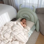 Sunnylife dmuchany materac łóżko dziecięce Monster Sage